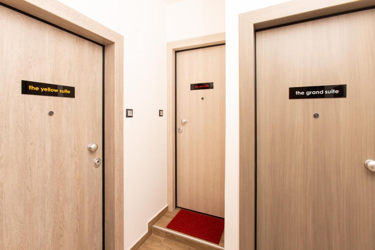 Downtown Luxury Boutique Suites : The Red Suite 塞萨洛尼基 外观 照片