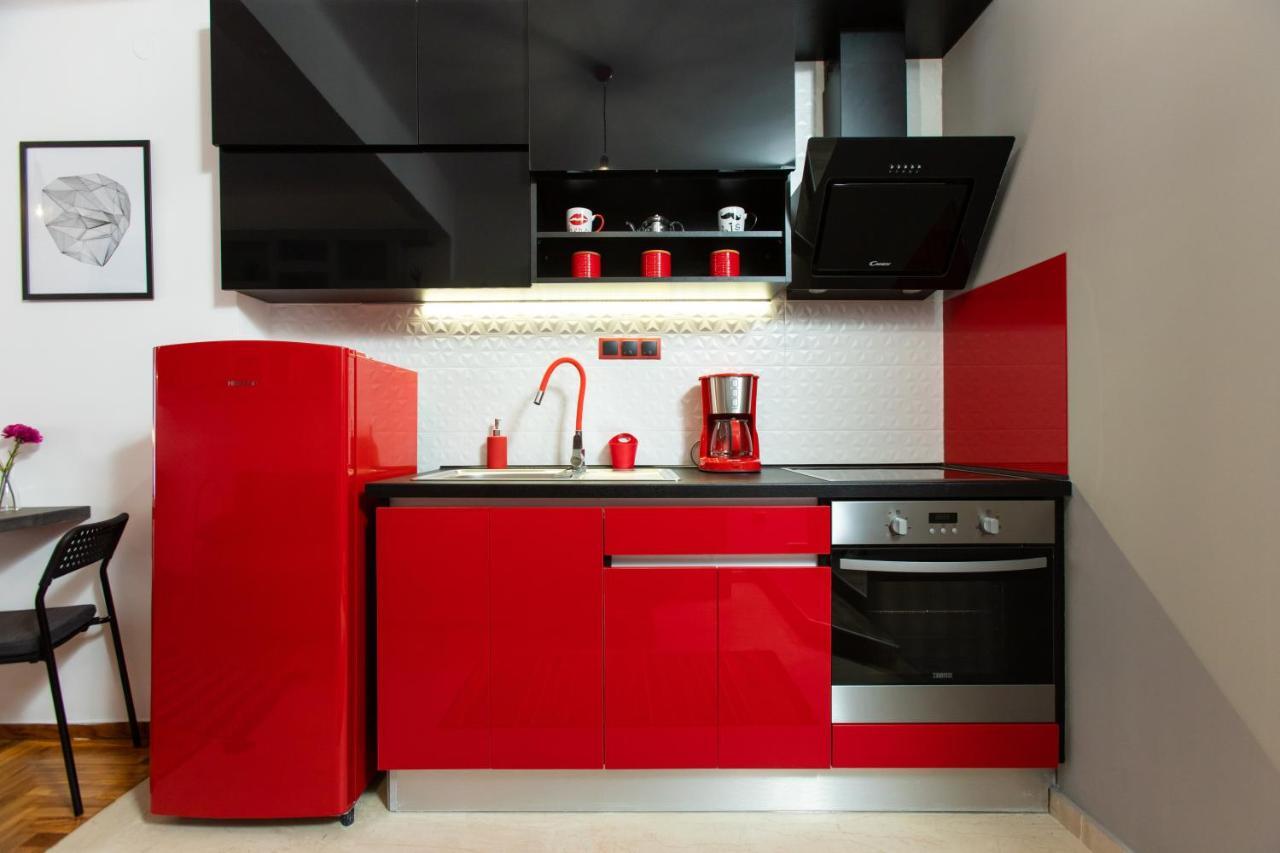 Downtown Luxury Boutique Suites : The Red Suite 塞萨洛尼基 外观 照片