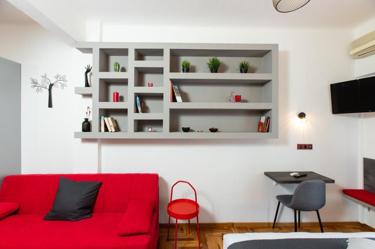 Downtown Luxury Boutique Suites : The Red Suite 塞萨洛尼基 外观 照片