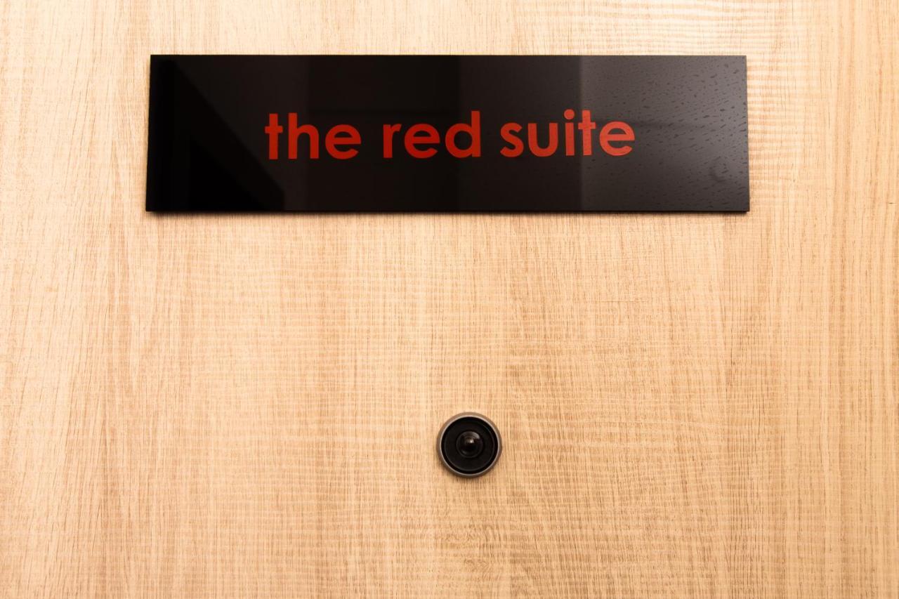 Downtown Luxury Boutique Suites : The Red Suite 塞萨洛尼基 外观 照片